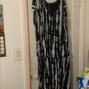 Tie dye black and white torrid dress